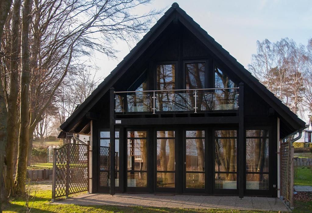 Willa Ferienhaus Plau Am See Direkt Am Strand Zewnętrze zdjęcie